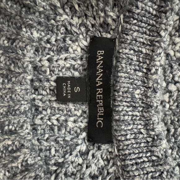 Banana Republic 100% Cotton Gray Textured Knit Crew Neck Sweater Size Small - Picture 7 of 8